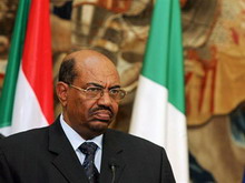 в судане переизбрали обвиняемого в геноциде президента